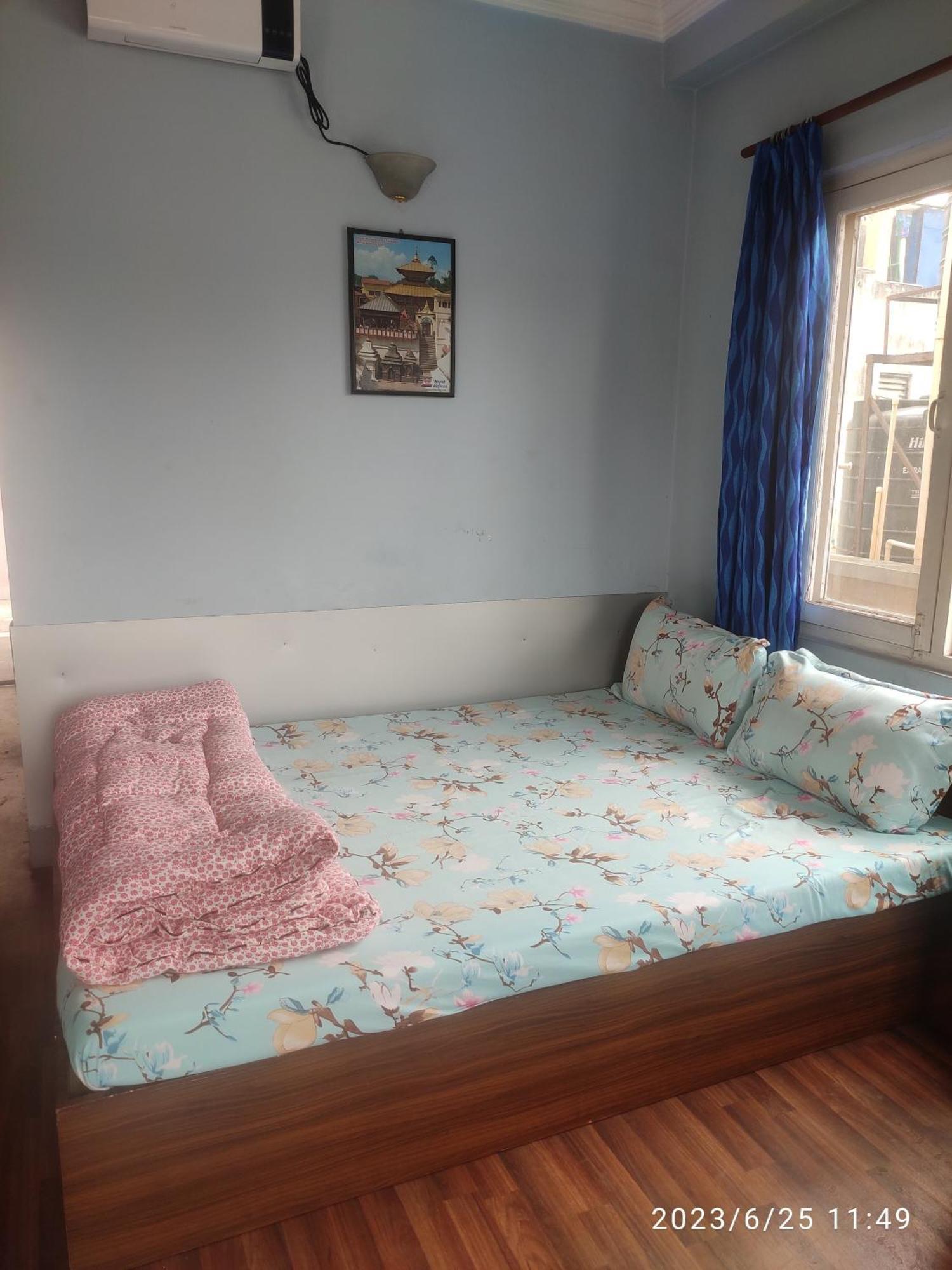 Kathmandu Home Stay & Hostel Exteriör bild