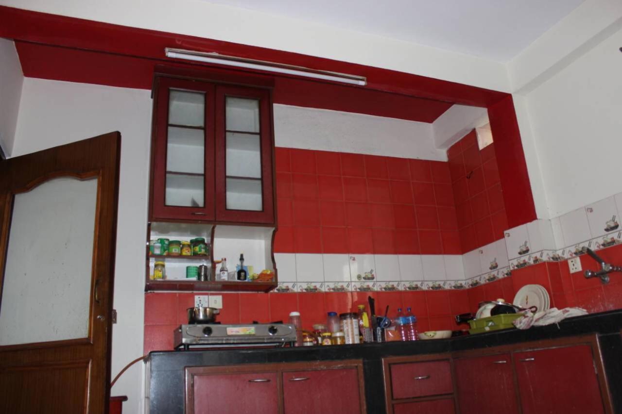 Kathmandu Home Stay & Hostel Exteriör bild